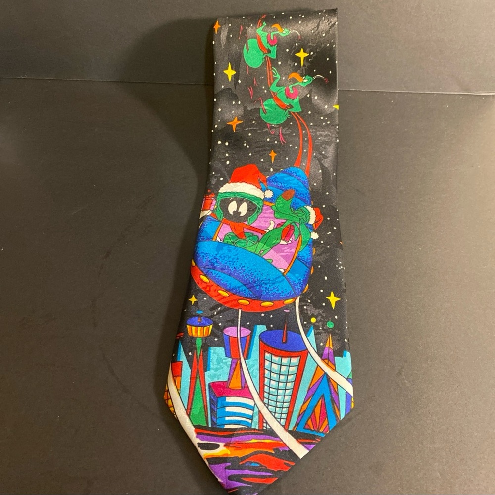 VTG 1993 Looney Tunes‎ Mania Marvin Martian Christmas Necktie 100% Polyester Y2K